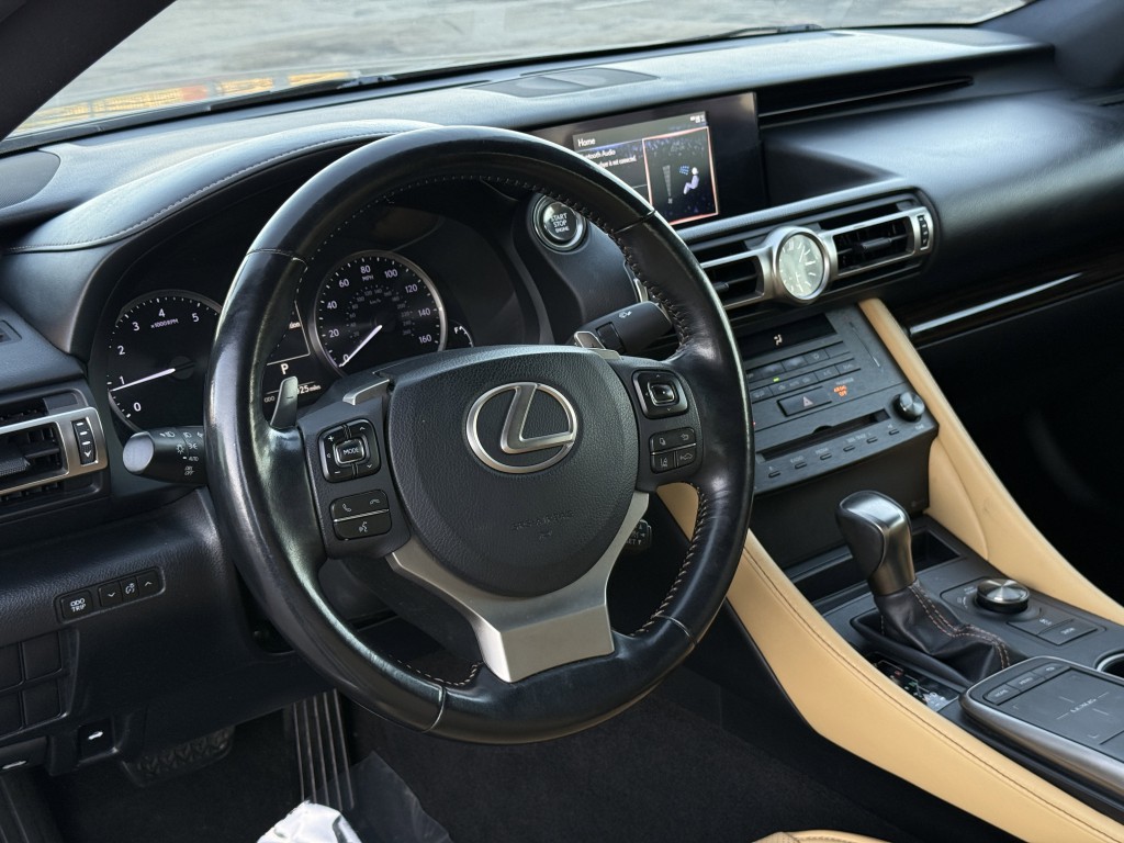 2019 Lexus RC Image 14