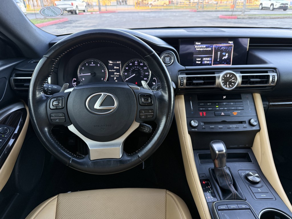 2019 Lexus RC Image 16