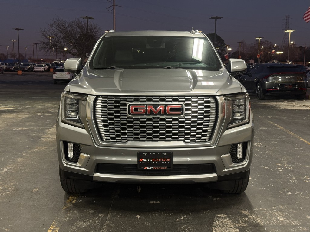 2023 GMC Yukon Image 6