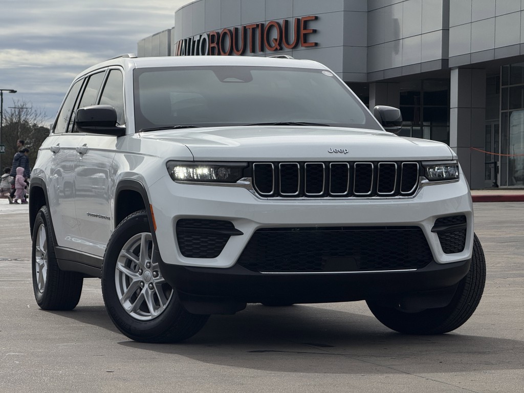 2025 Jeep Grand Cherokee Image 3
