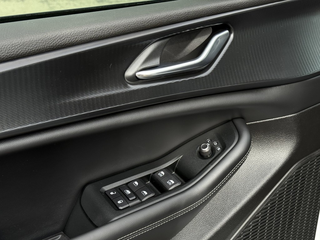 2025 Jeep Grand Cherokee Image 25