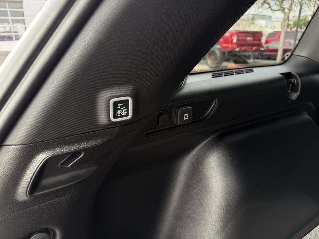 2025 Jeep Grand Cherokee Image 36