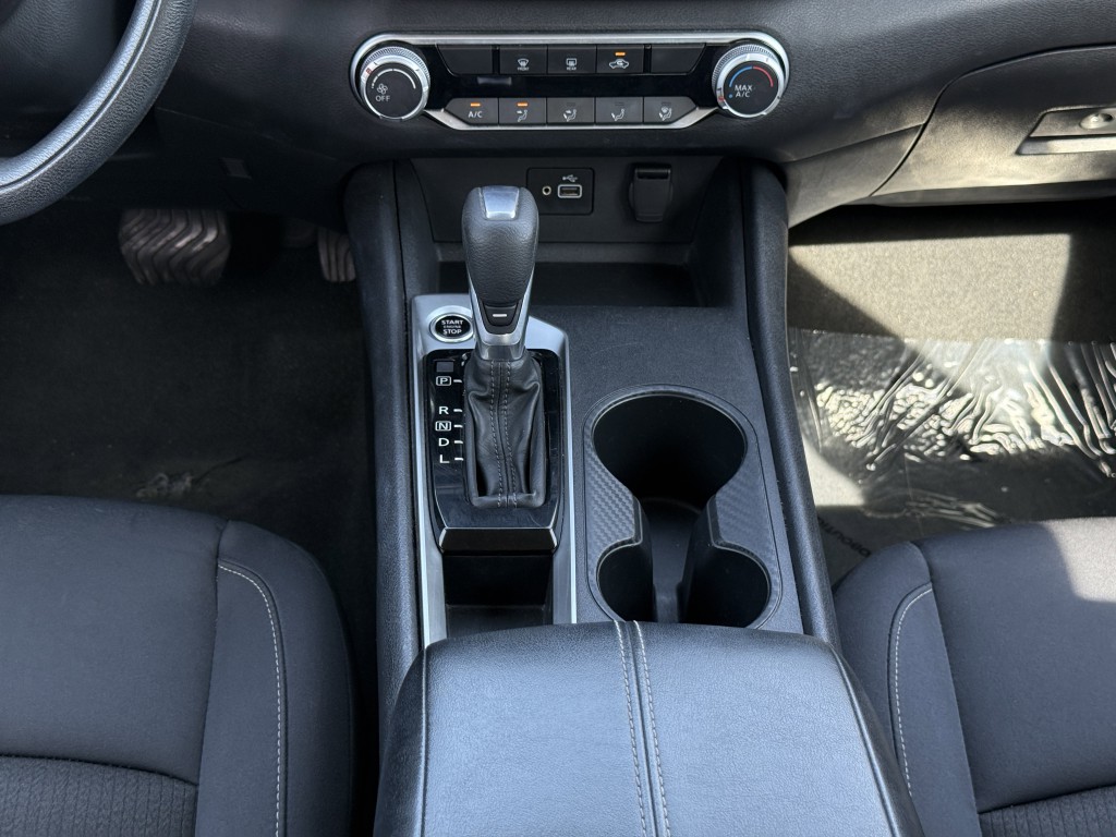 2021 Nissan Altima Image 22