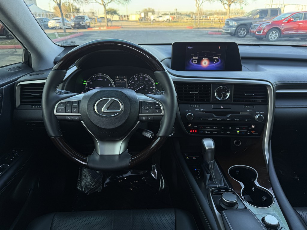 2018 Lexus RX Image 16