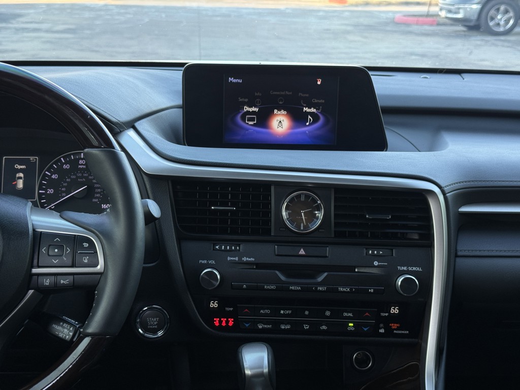 2018 Lexus RX Image 21