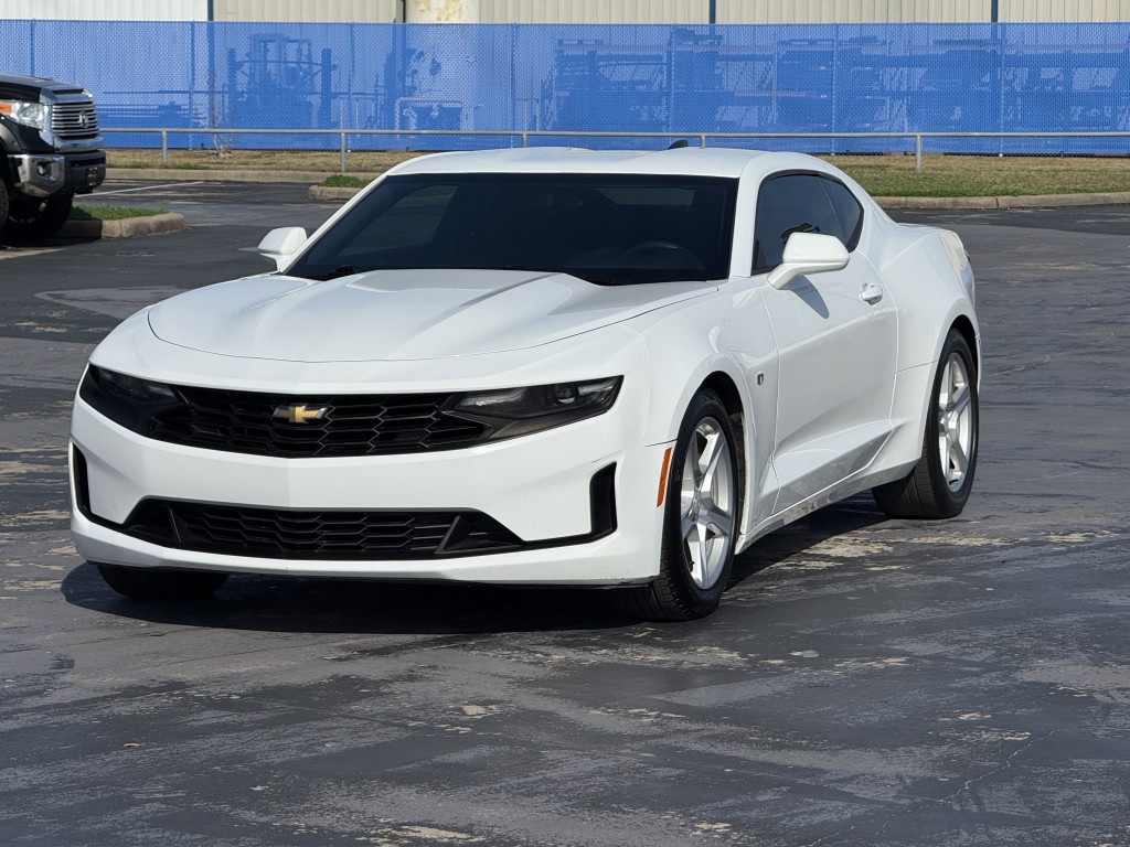 2019 Chevrolet Camaro Image 5