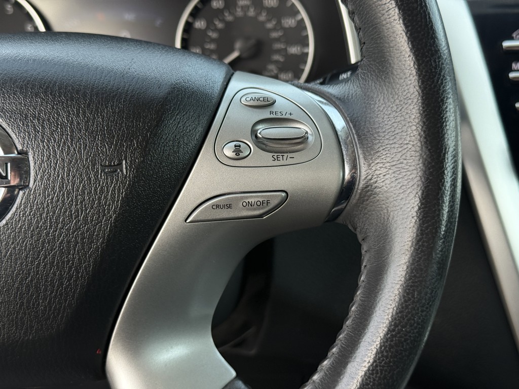 2017 Nissan Murano Image 18