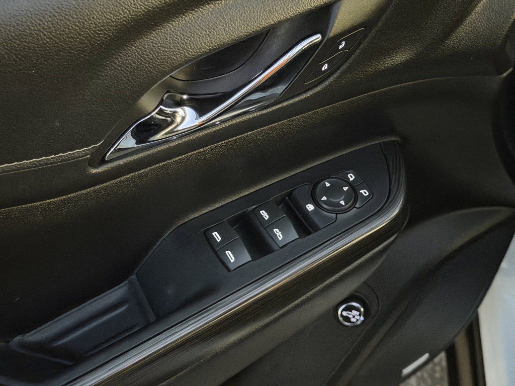 2023 GMC Acadia Image 23