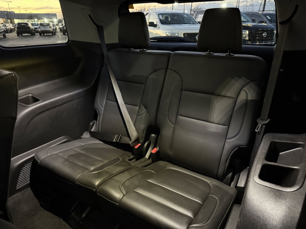 2023 GMC Acadia Image 27