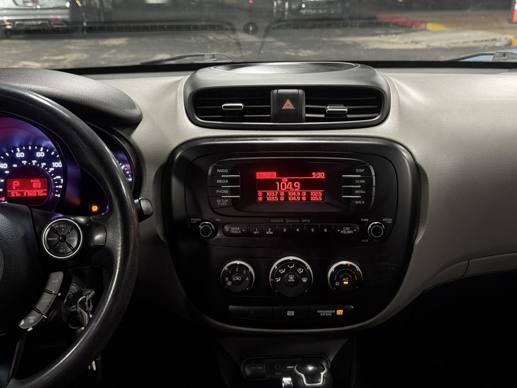 2016 Kia Soul Image 19