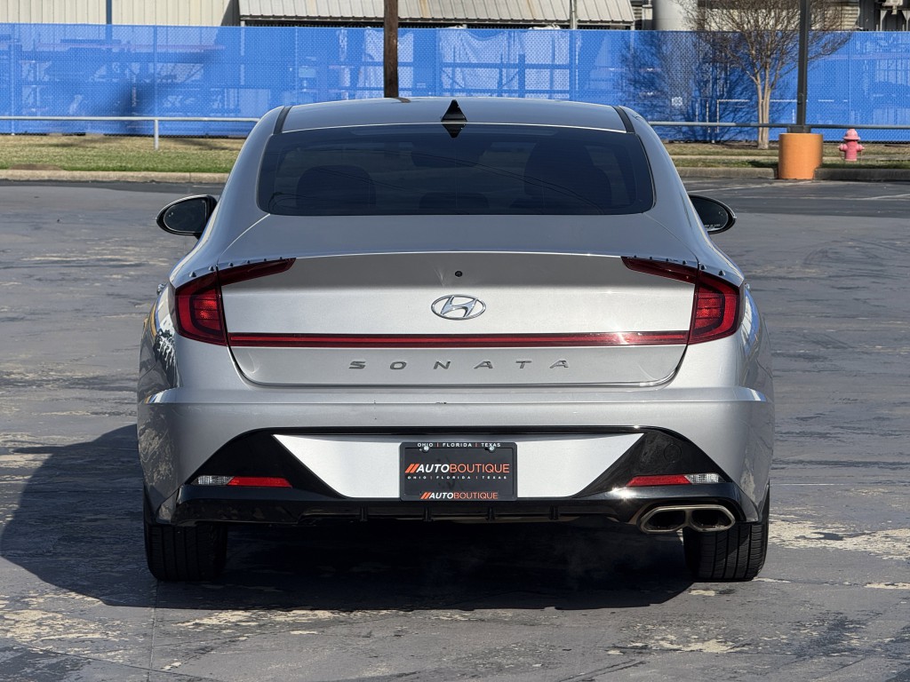 2023 Hyundai Sonata Image 8