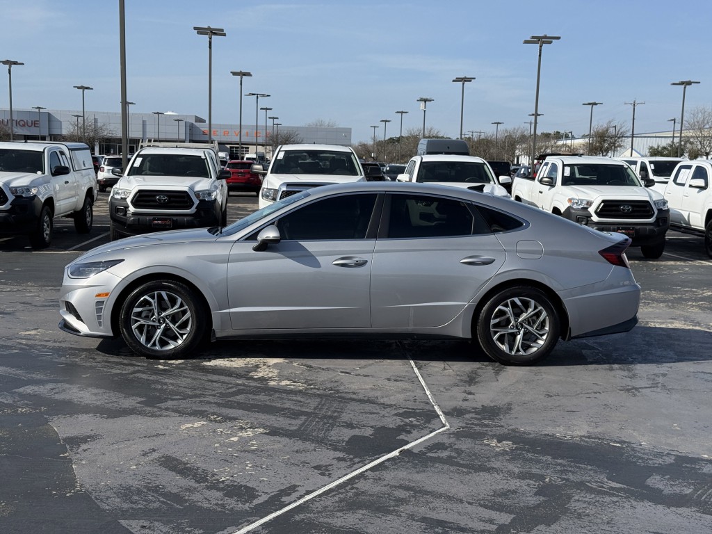 2023 Hyundai Sonata Image 12