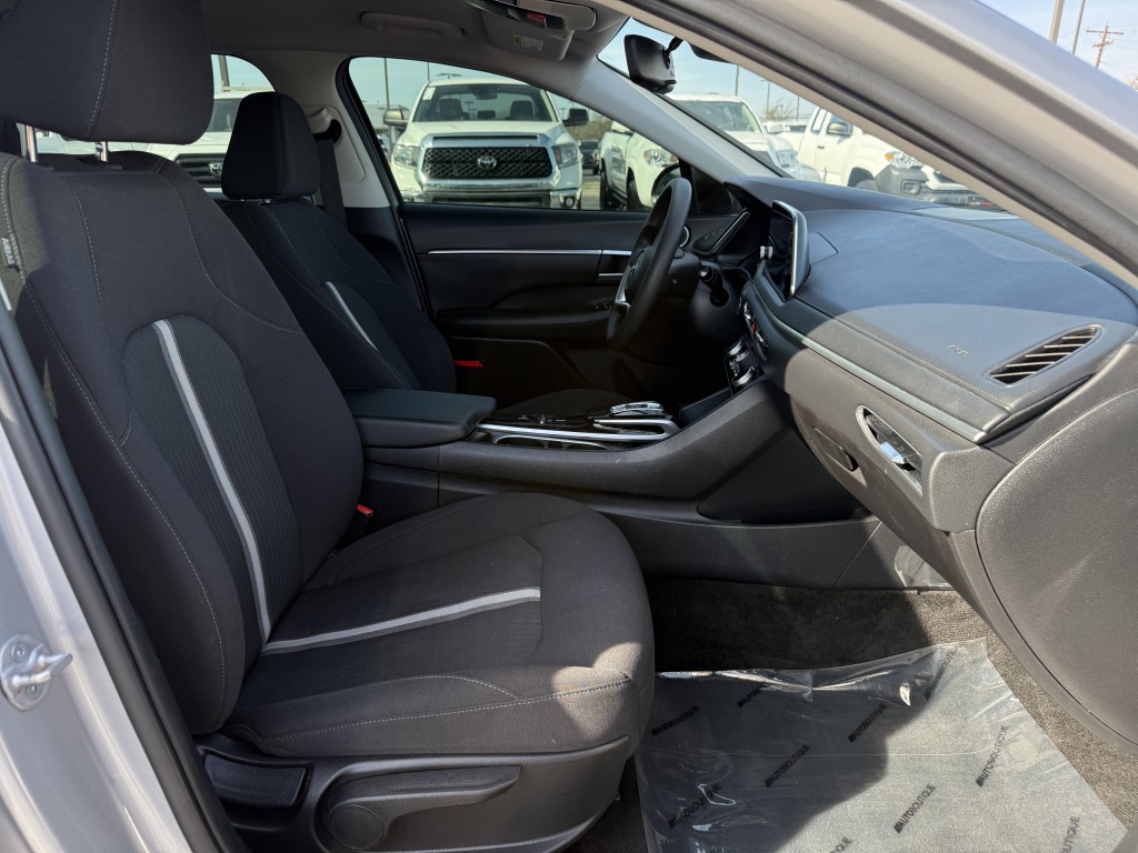 2023 Hyundai Sonata Image 33