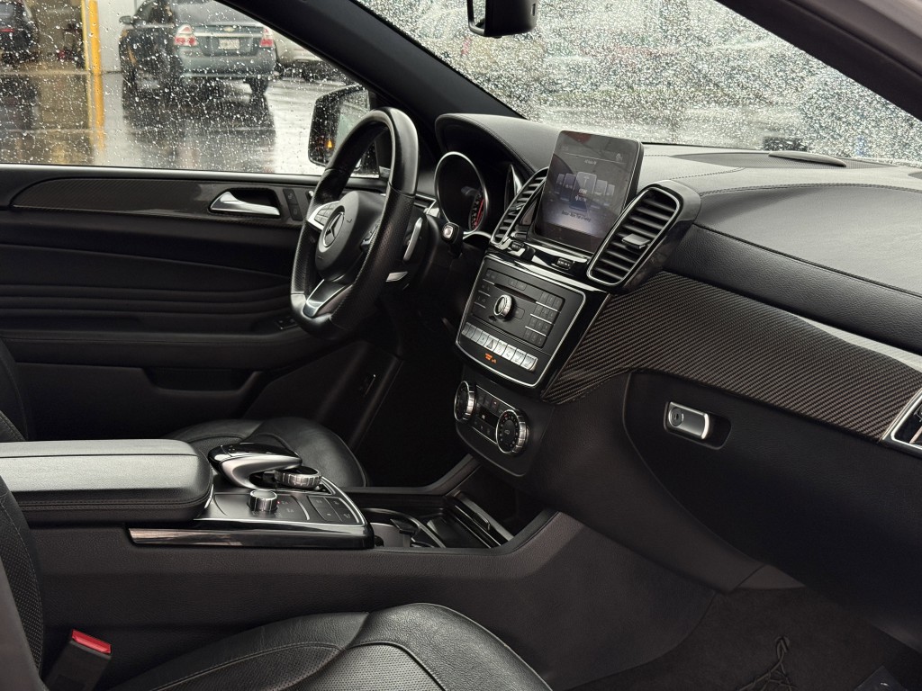 2019 Mercedes-Benz GLE-Class Image 21