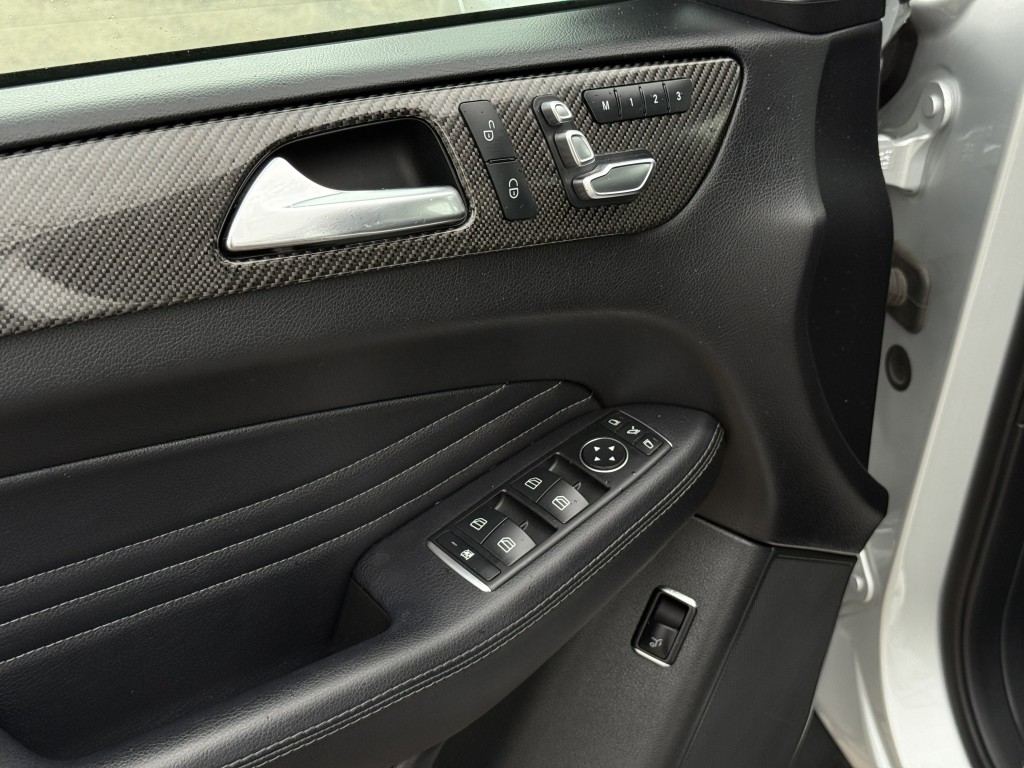 2019 Mercedes-Benz GLE-Class Image 31