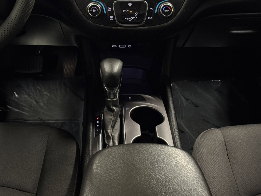 2022 Chevrolet Malibu Image 21