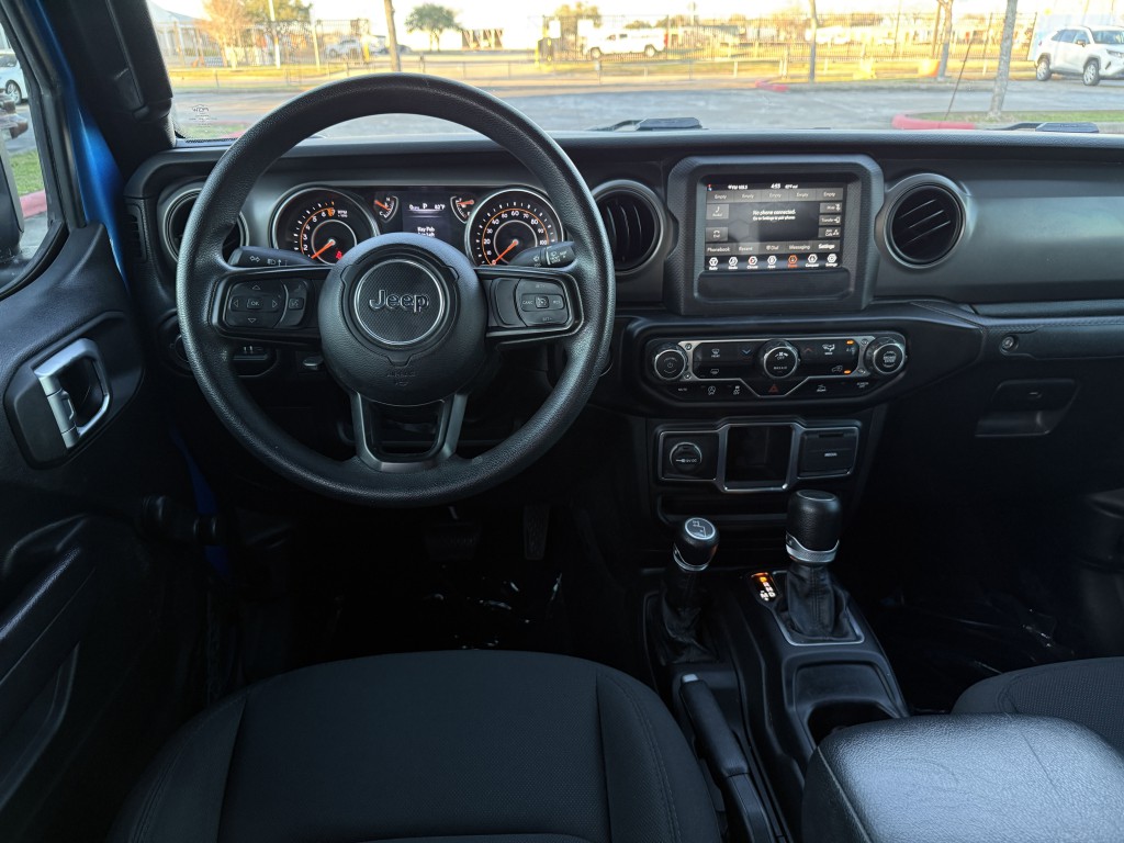 2022 Jeep Gladiator Image 15