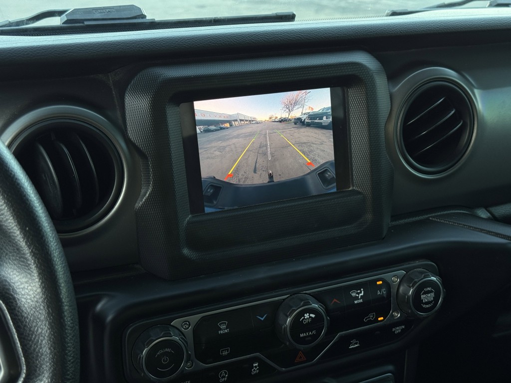 2022 Jeep Gladiator Image 22