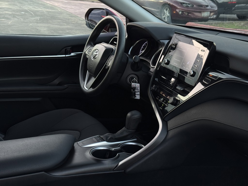 2024 Toyota Camry Image 14