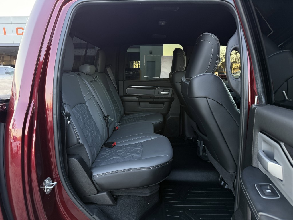 2022 RAM 2500 Image 33