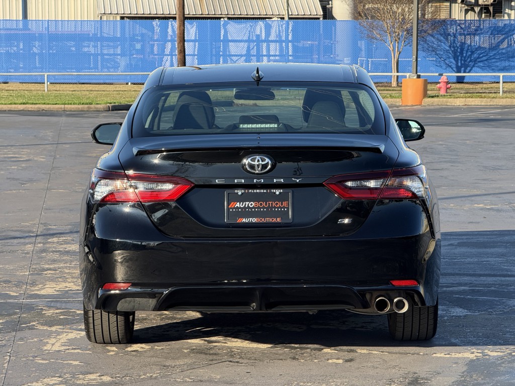 2024 Toyota Camry Image 8