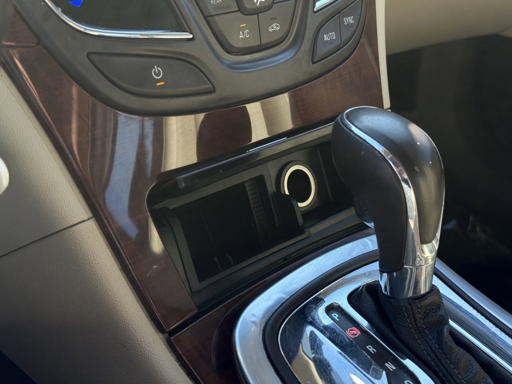 2016 Buick Regal Image 20