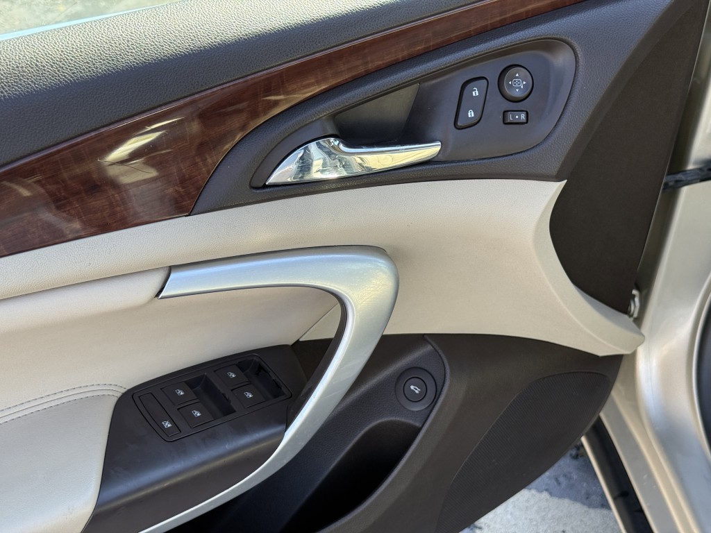 2016 Buick Regal Image 23