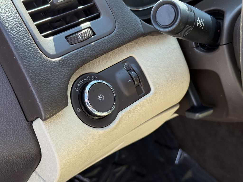 2016 Buick Regal Image 24