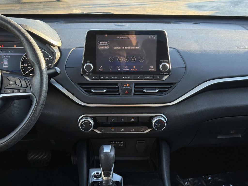 2021 Nissan Altima Image 22