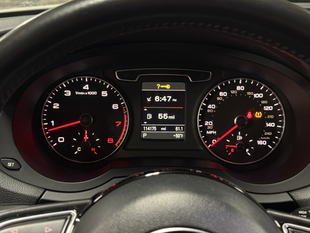 2015 Audi Q3 Image 18