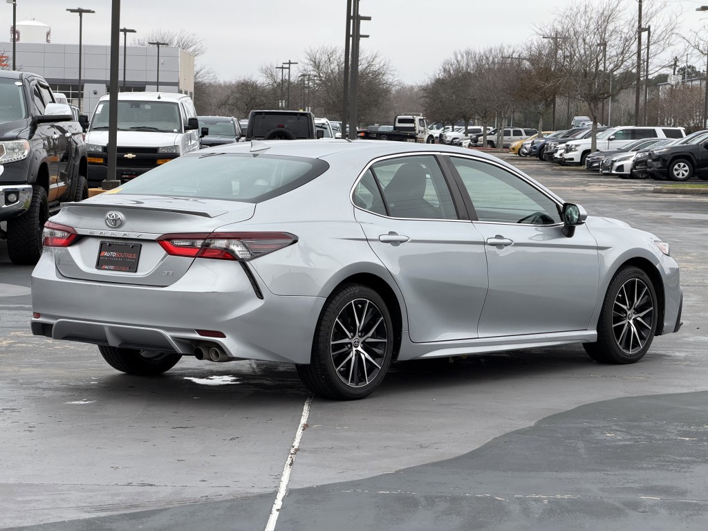 2022 Toyota Camry Image 10