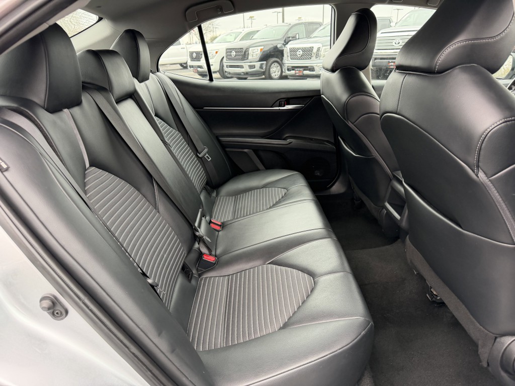 2022 Toyota Camry Image 25