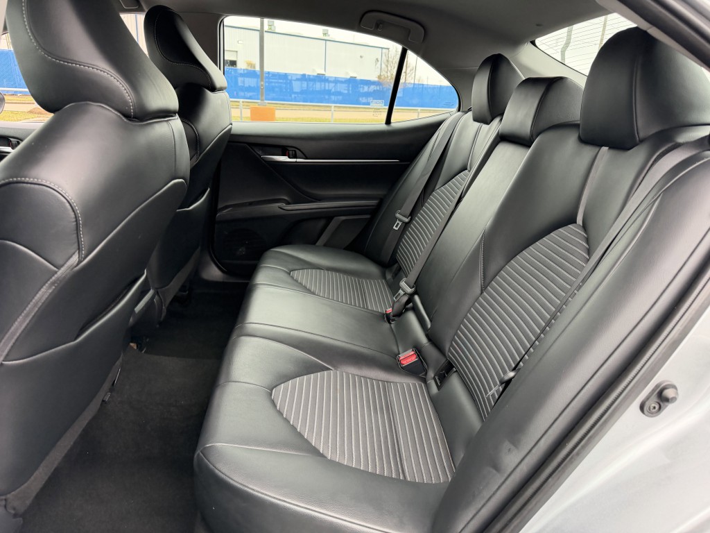 2022 Toyota Camry Image 26