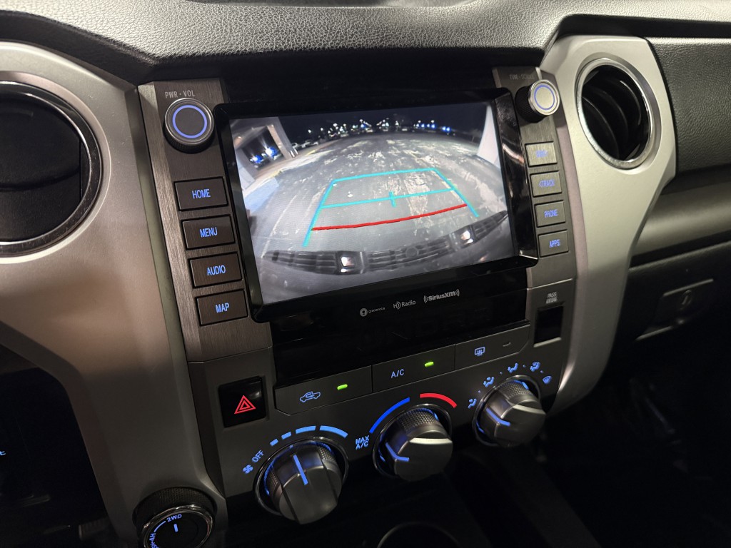 2021 Toyota Tundra Image 21