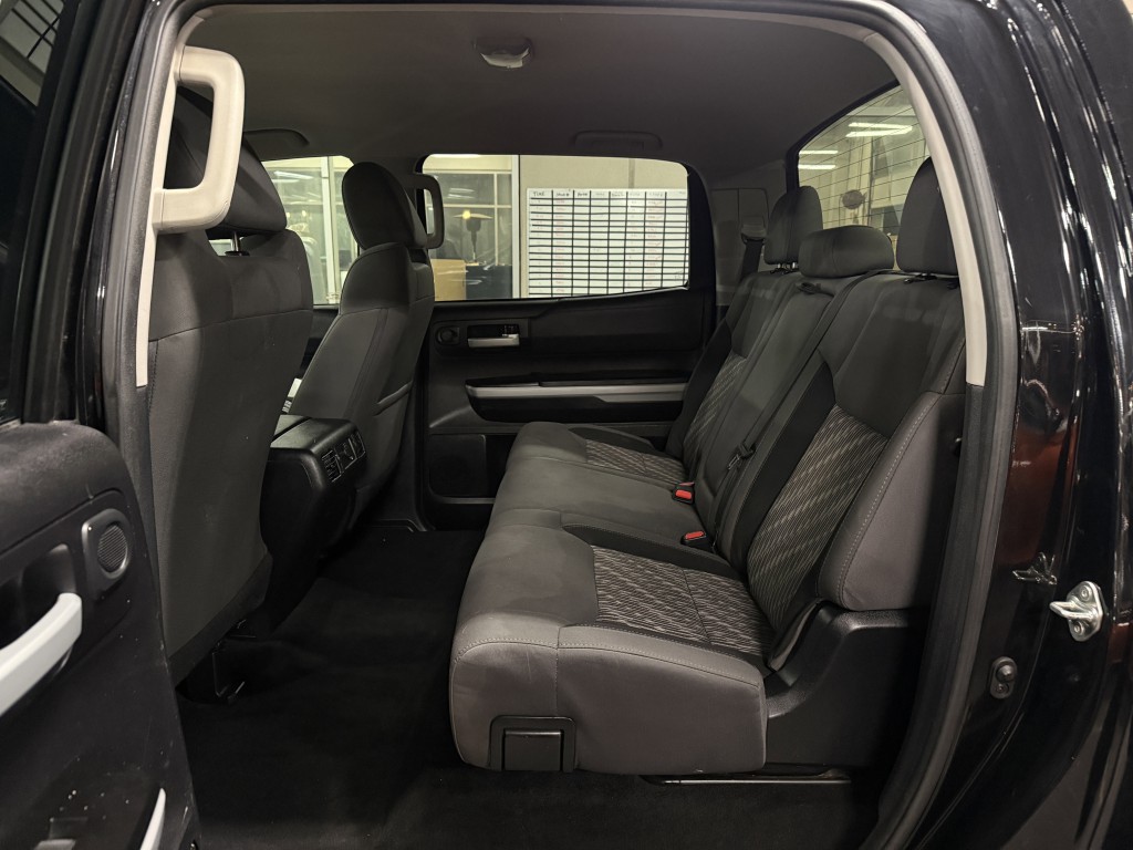 2021 Toyota Tundra Image 29