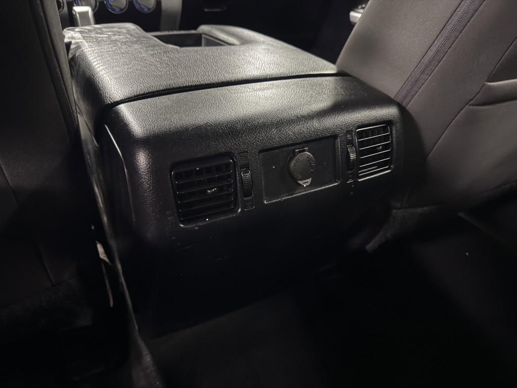 2021 Toyota Tundra Image 30