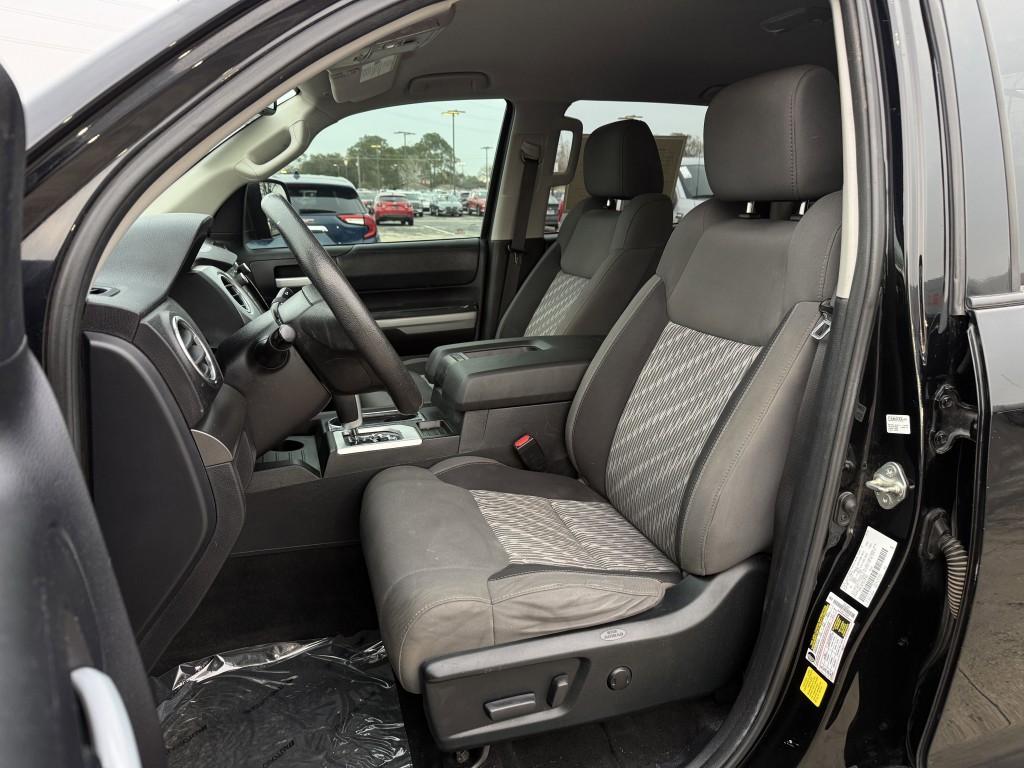 2021 Toyota Tundra Image 27