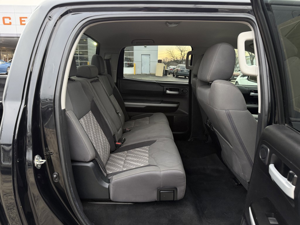 2021 Toyota Tundra Image 31