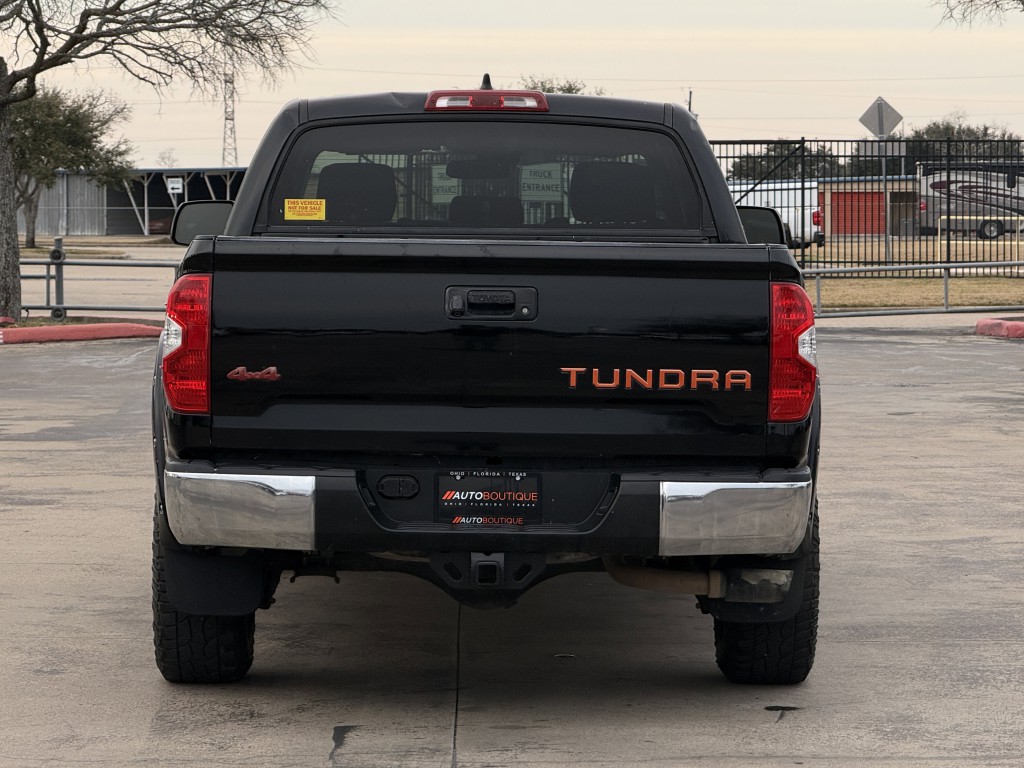 2021 Toyota Tundra Image 8