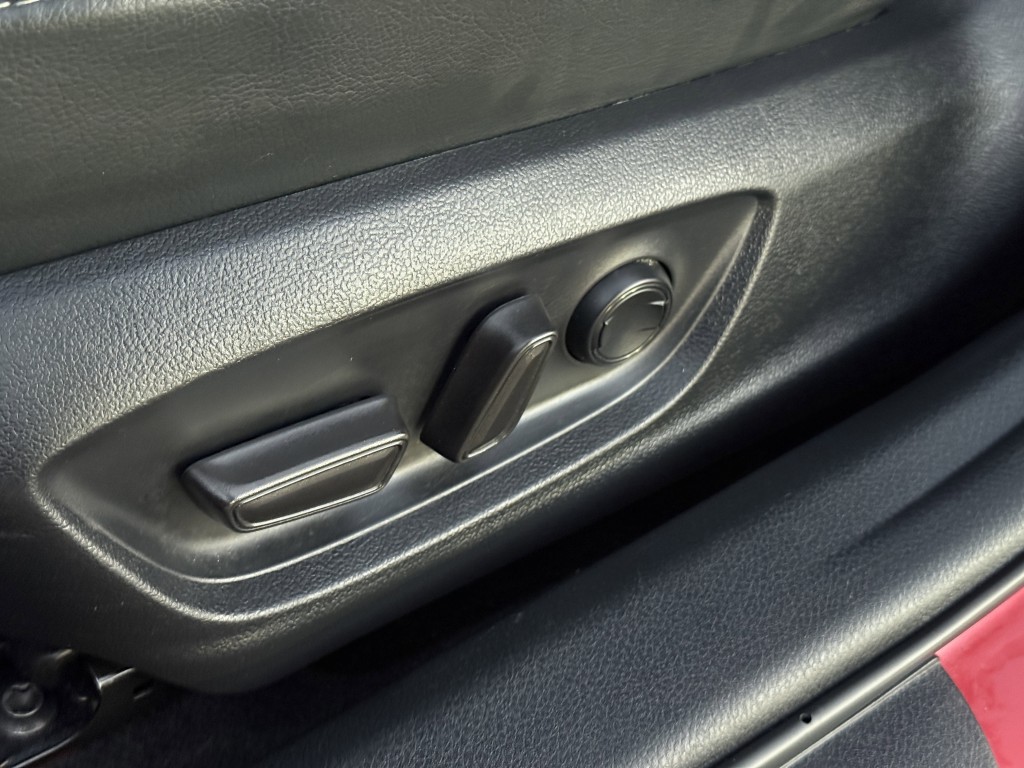 2023 Toyota Camry Image 28