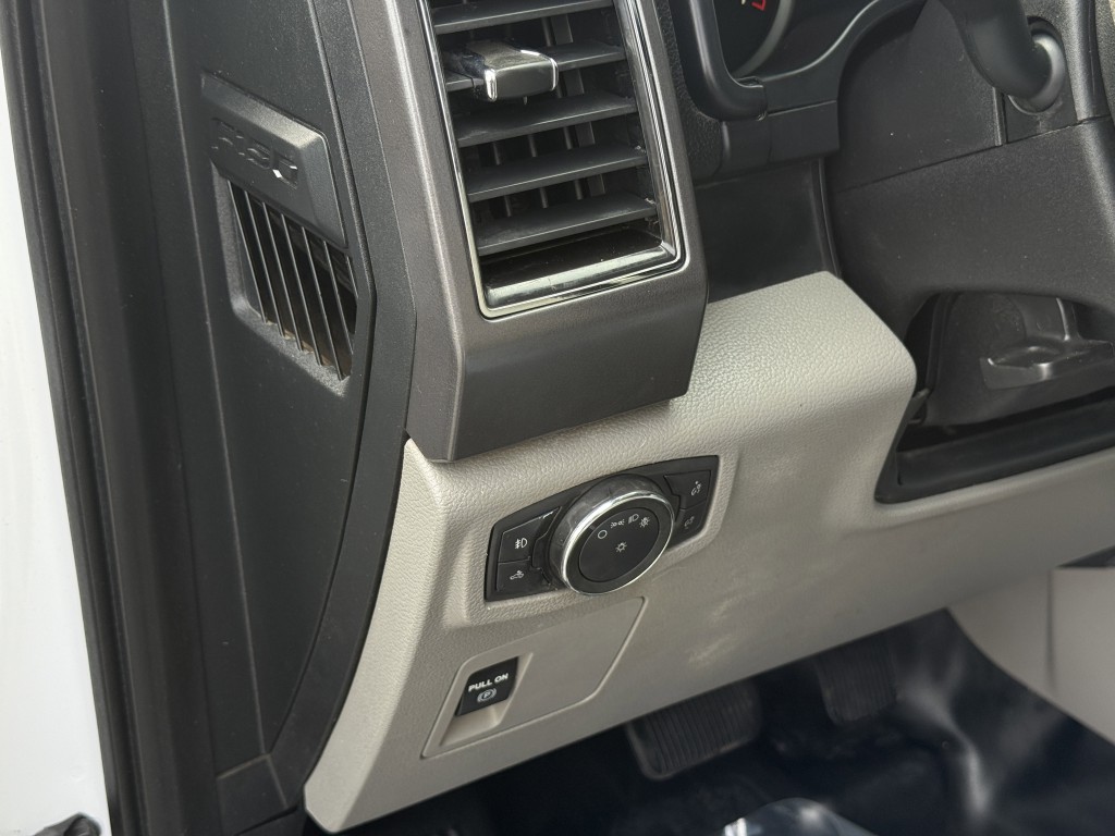 2018 Ford F-150 Image 25