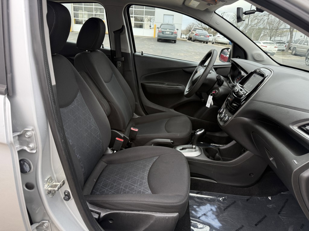 2022 Chevrolet Spark Image 21