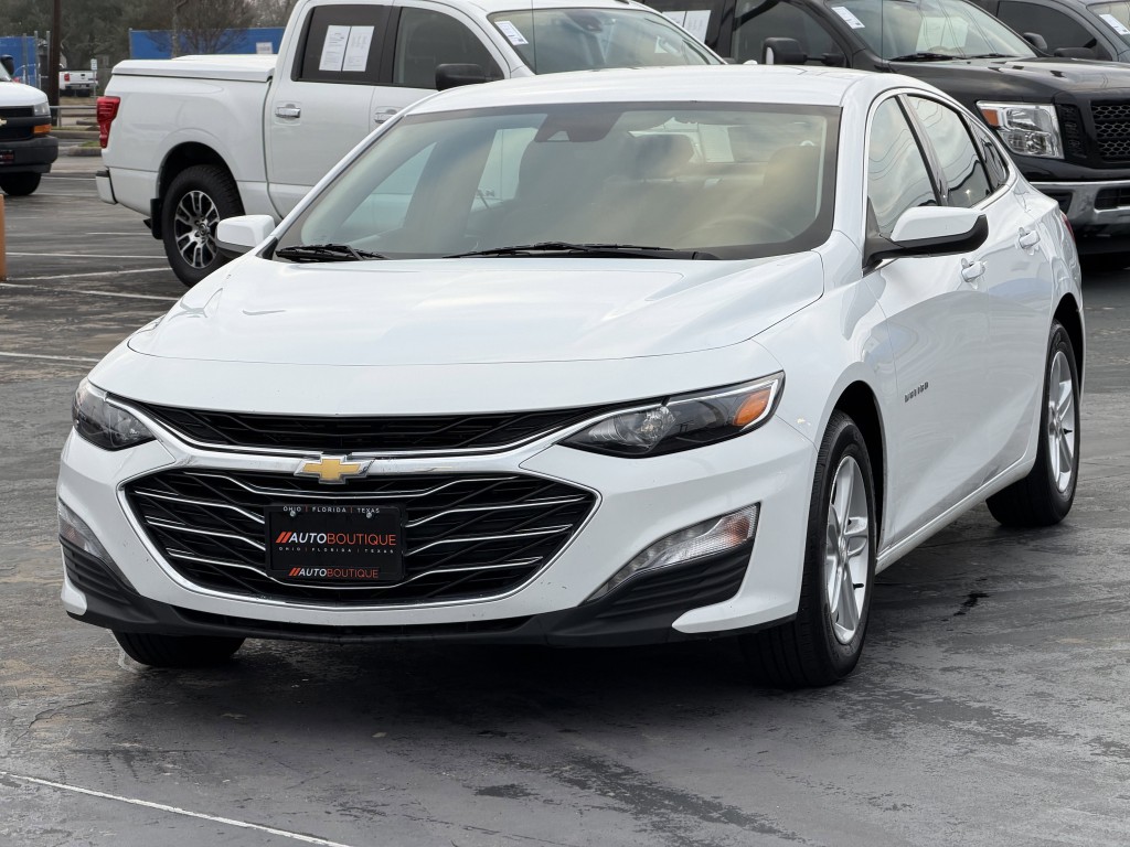 2023 Chevrolet Malibu Image 5