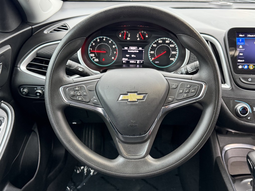 2023 Chevrolet Malibu Image 13