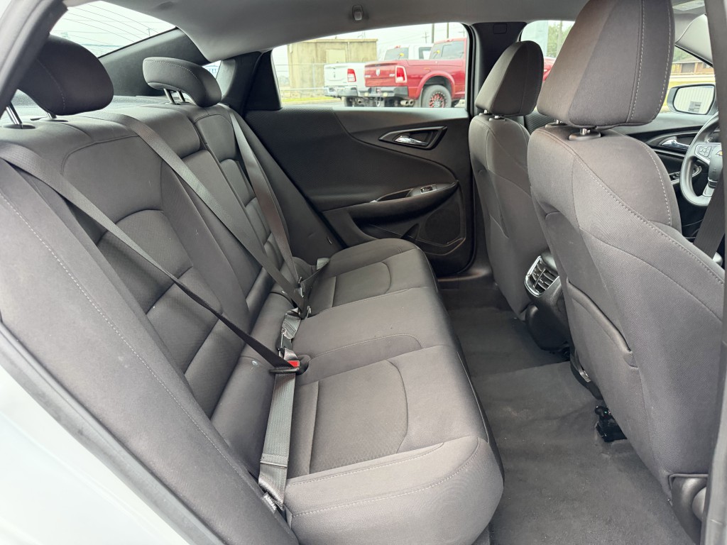2023 Chevrolet Malibu Image 23