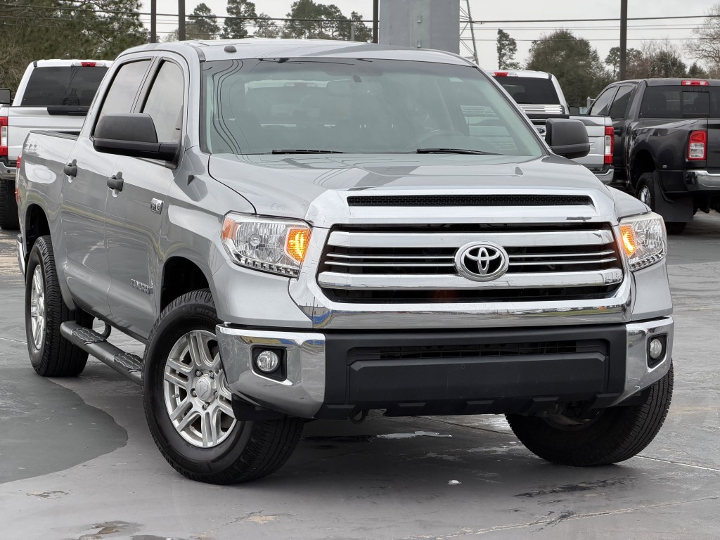 2017 Toyota Tundra Image 3