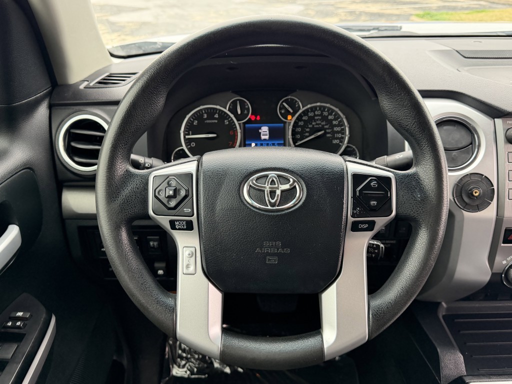 2017 Toyota Tundra Image 15