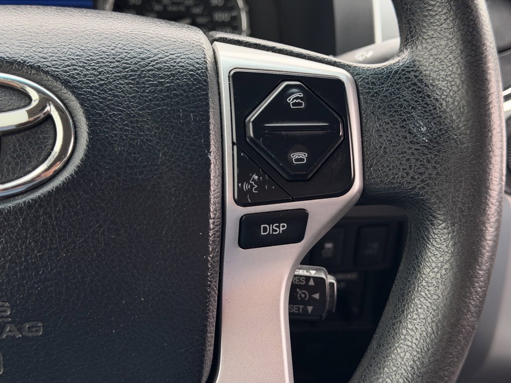 2017 Toyota Tundra Image 17