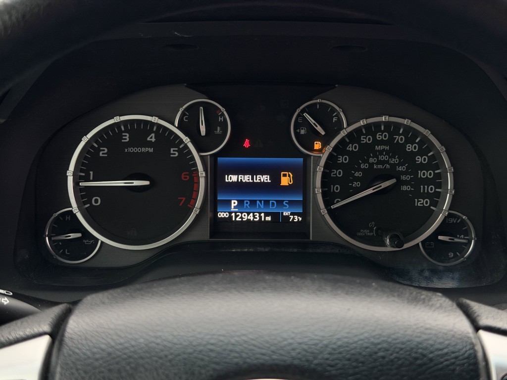 2017 Toyota Tundra Image 18