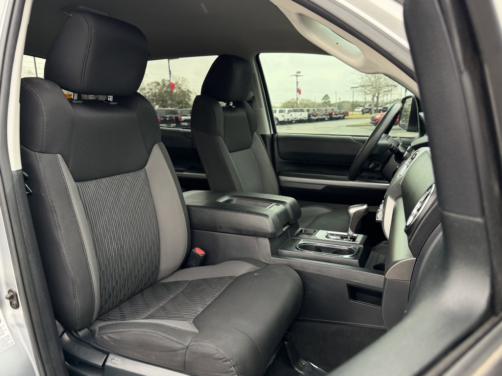 2017 Toyota Tundra Image 26